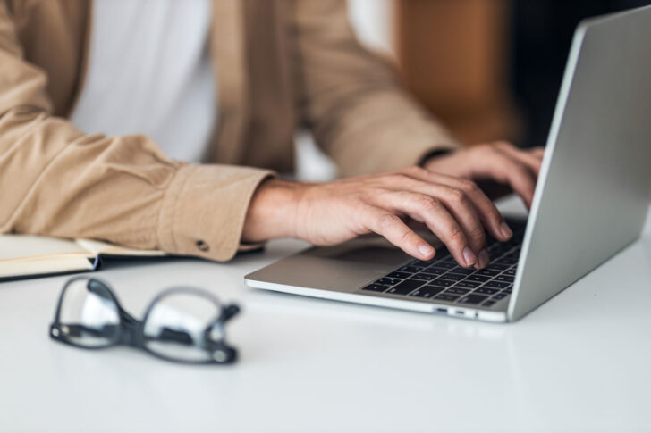 Coding free Content