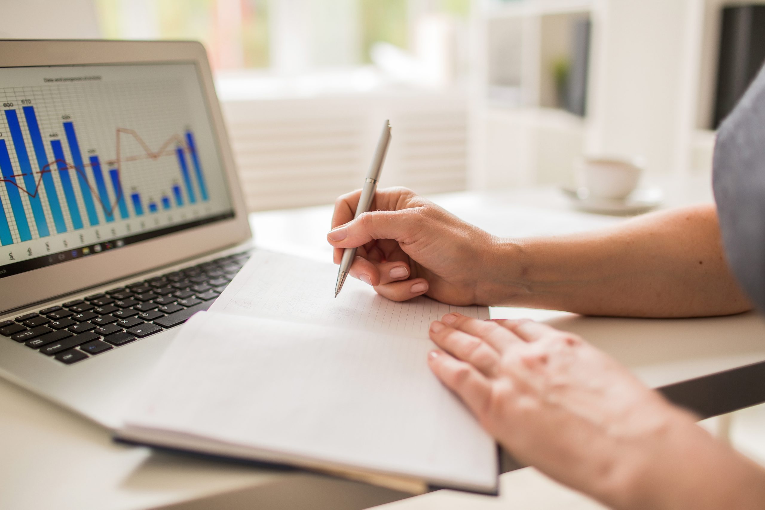 Smarter Reporting in Moodle Workplace 5